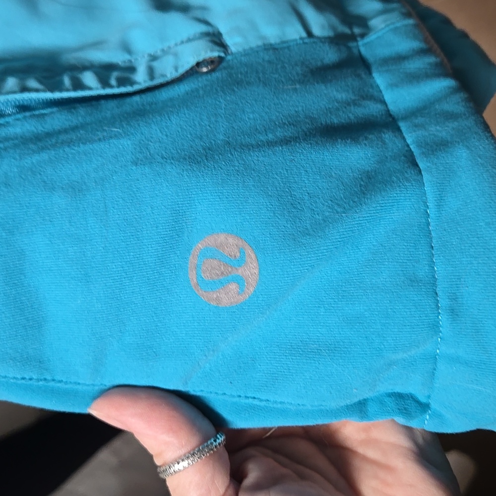 Lululemon Running Jacket - Picture 2 of 4